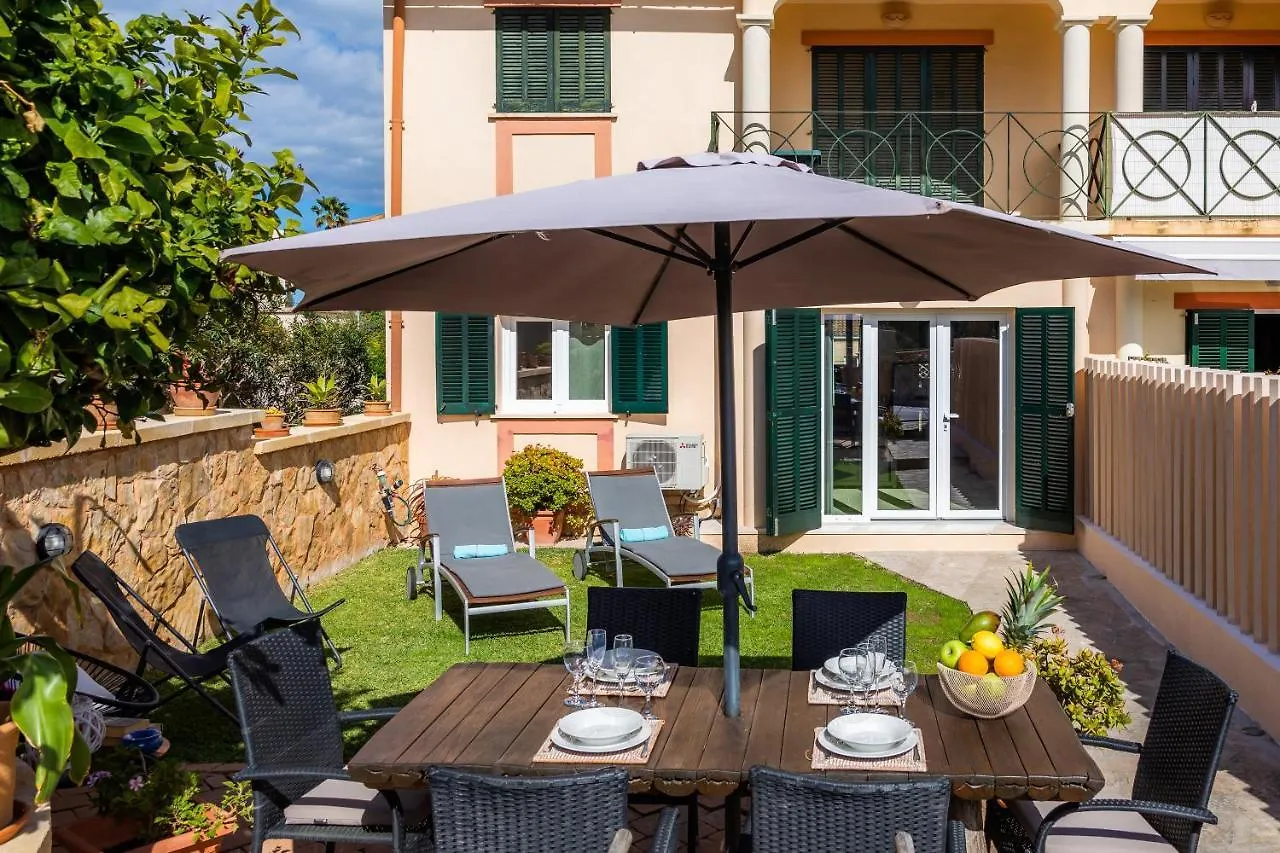 Apartamento La Pergola Font de sa Cala Apartment